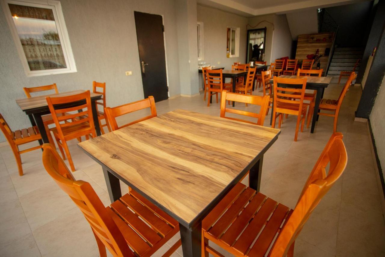 Pollux Hotel Batumi Luaran gambar
