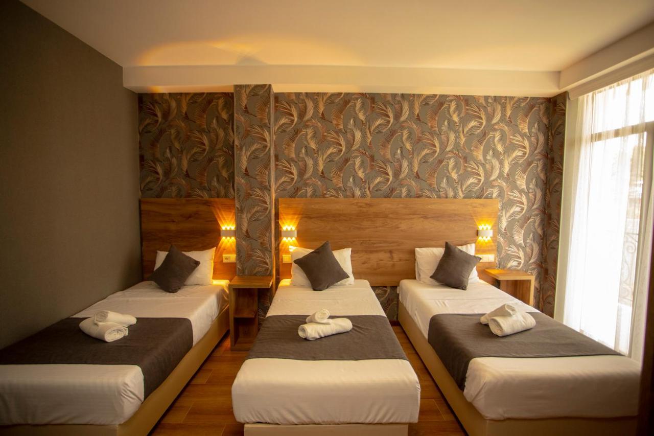 Pollux Hotel Batumi Luaran gambar
