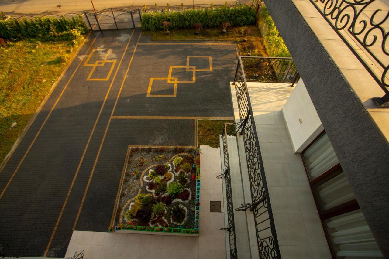 Pollux Hotel Batumi Luaran gambar