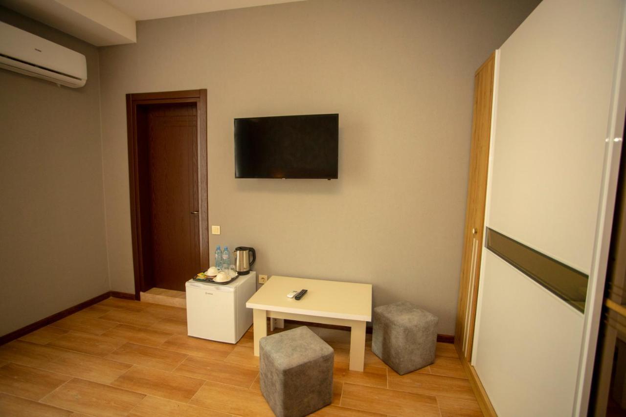 Pollux Hotel Batumi Luaran gambar