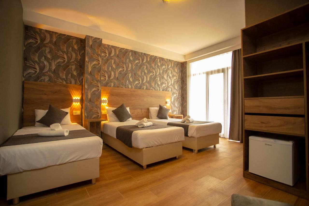 Pollux Hotel Batumi Luaran gambar