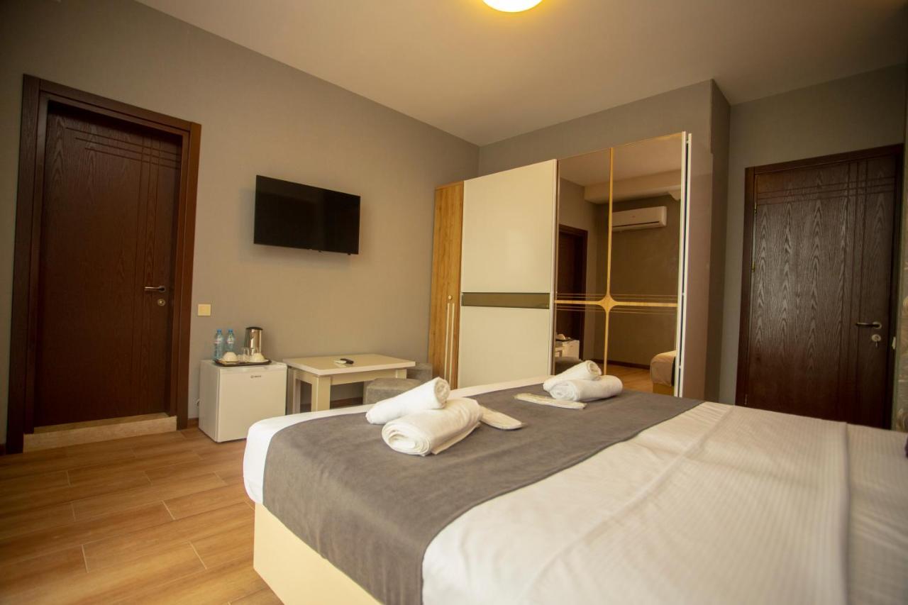Pollux Hotel Batumi Luaran gambar