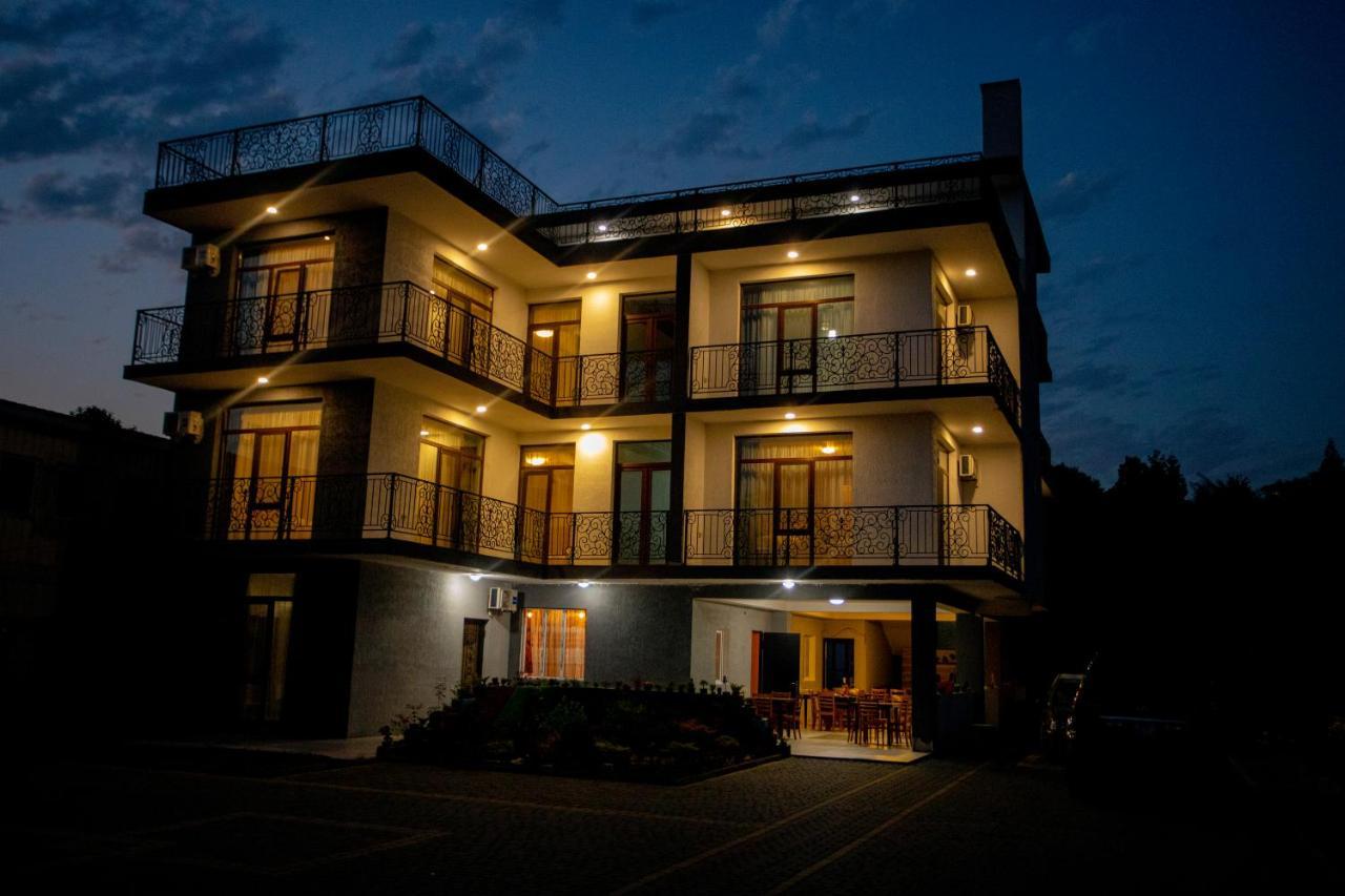 Pollux Hotel Batumi Luaran gambar